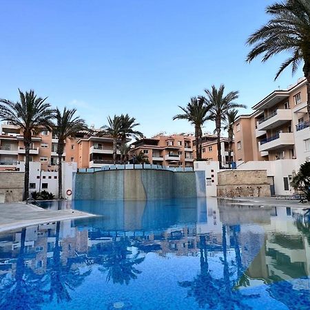Iris Village Paphos ภายนอก รูปภาพ